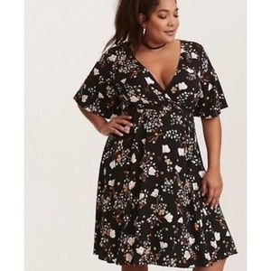 Floral flutter sleeve dress